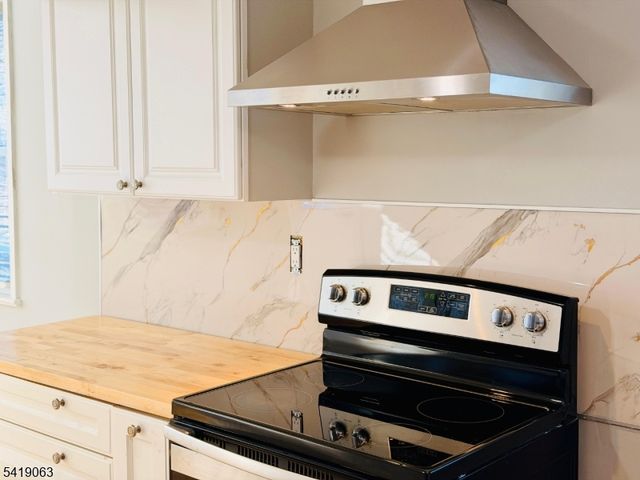 19 South St, Dover Town, NJ 07801