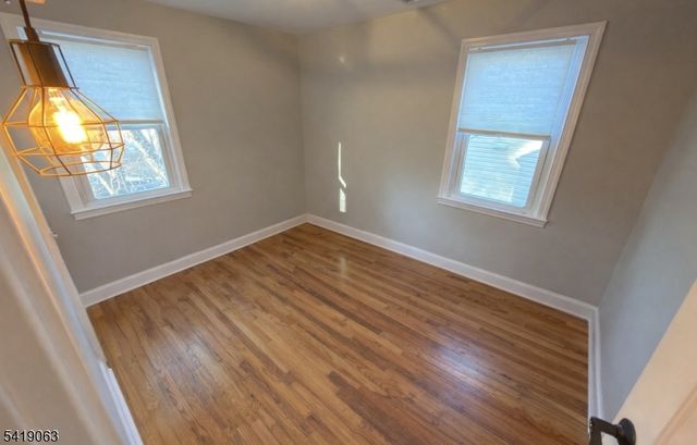 19 South St, Dover Town, NJ 07801