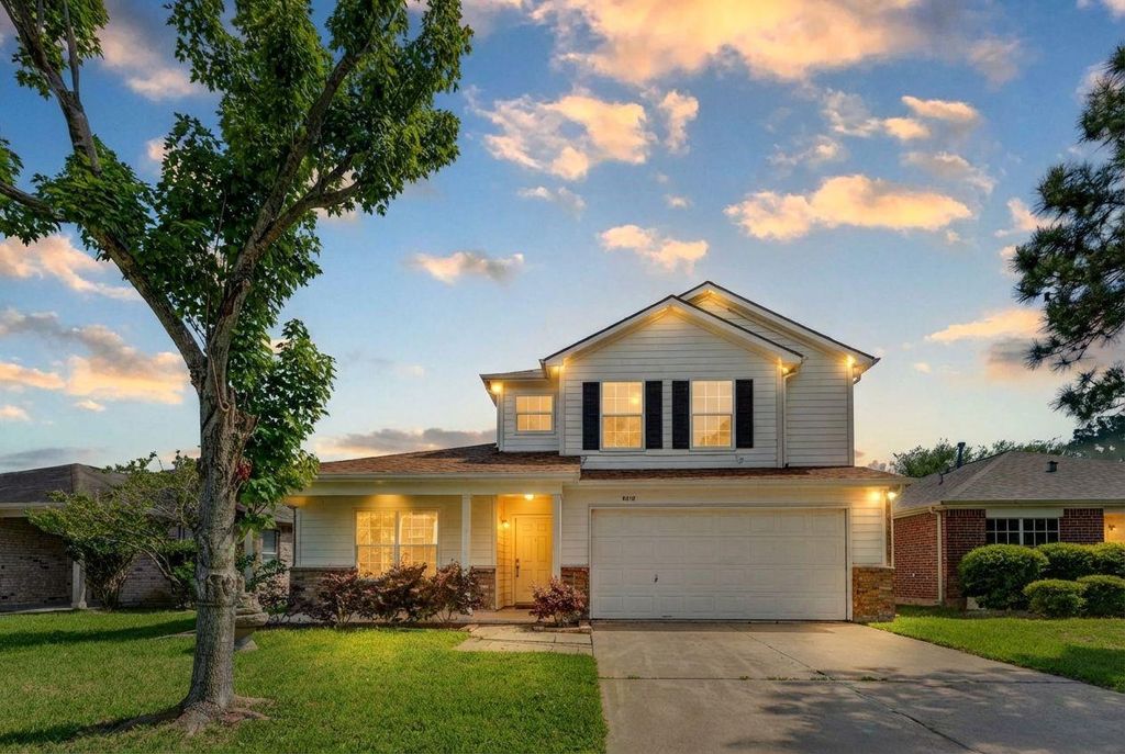 5318 Cilantro Lane, Baytown, TX 77521
