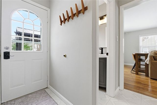 39119 Johnnycake Ridge Road, Willoughby, OH 44094