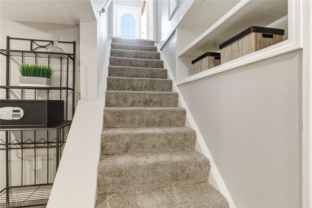 39119 Johnnycake Ridge Road, Willoughby, OH 44094