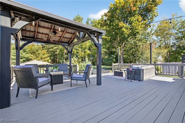 39119 Johnnycake Ridge Road, Willoughby, OH 44094