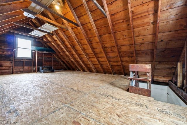 39119 Johnnycake Ridge Road, Willoughby, OH 44094