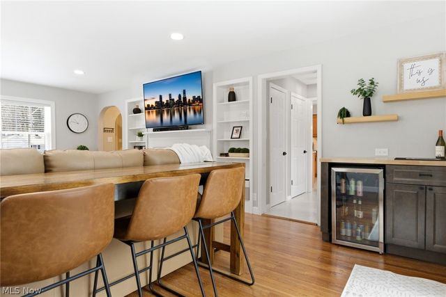 39119 Johnnycake Ridge Road, Willoughby, OH 44094