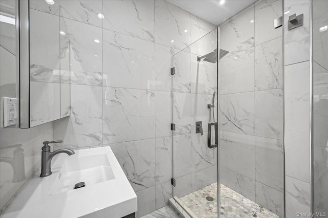 154-25 13th Avenue, Whitestone, NY 11357