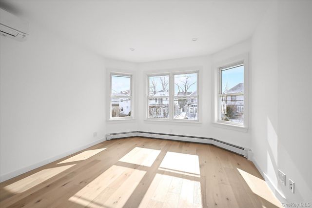 154-25 13th Avenue, Whitestone, NY 11357