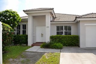 8328 SW 163rd Ave, Miami, FL 33193