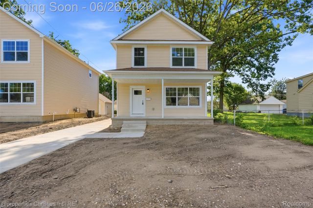 27824 Groveland Street, Madison Heights, MI 48071
