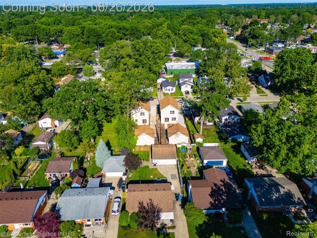 27824 Groveland Street, Madison Heights, MI 48071