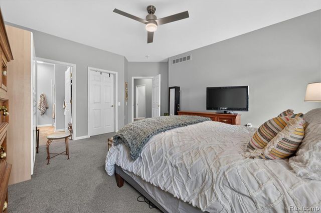3576 Riverside Drive, Auburn Hills, MI 48326