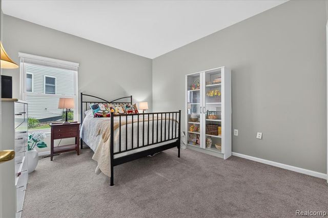 3576 Riverside Drive, Auburn Hills, MI 48326