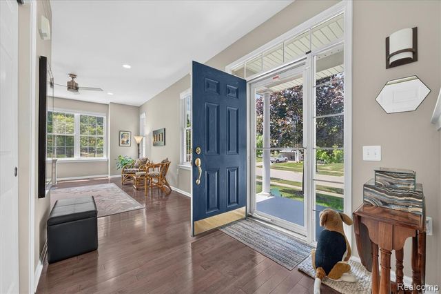 3576 Riverside Drive, Auburn Hills, MI 48326