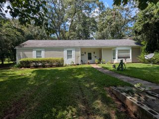 208 Thurmond Street, Edgefield, SC 29824