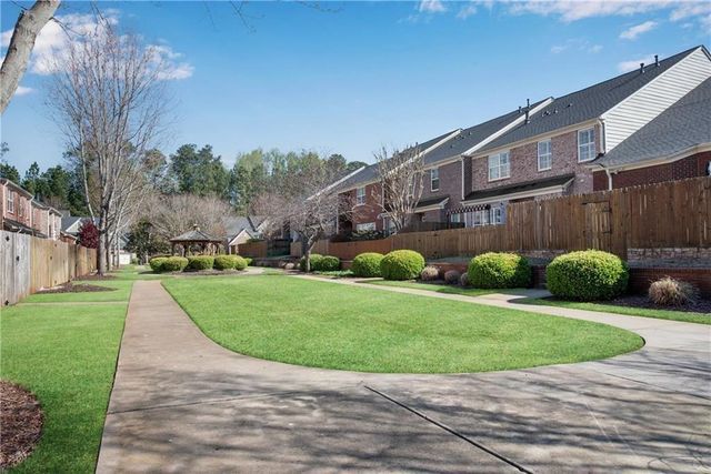 8006 Lexington Drive, Roswell, GA 30075
