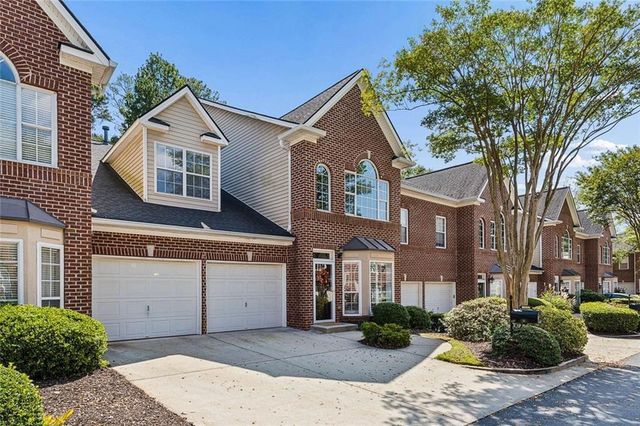 8006 Lexington Drive, Roswell, GA 30075