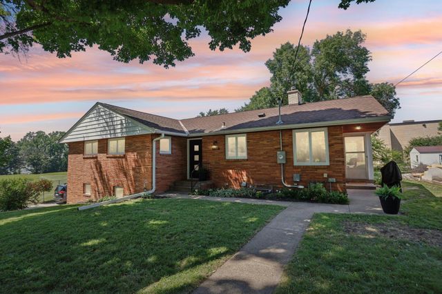 5700 Grandview Boulevard, Mound, MN 55364