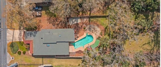 1900 LAKE SHORE Boulevard, Jacksonville, FL 32210