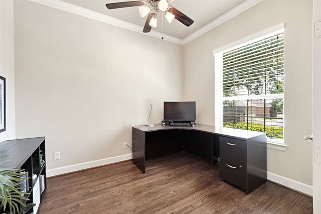 428 King Galloway Drive, Lewisville, TX 75056