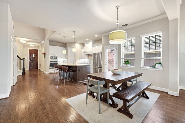 428 King Galloway Drive, Lewisville, TX 75056
