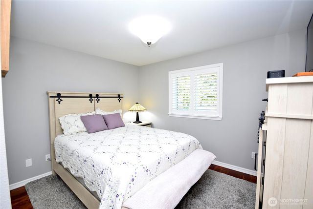 42 Ioka Road, Sequim, WA 98382