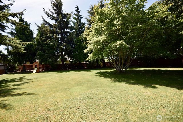 42 Ioka Road, Sequim, WA 98382