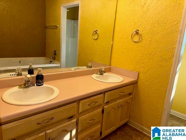 19985 EASTERN VALLEY ROAD, Woodstock, AL 35188