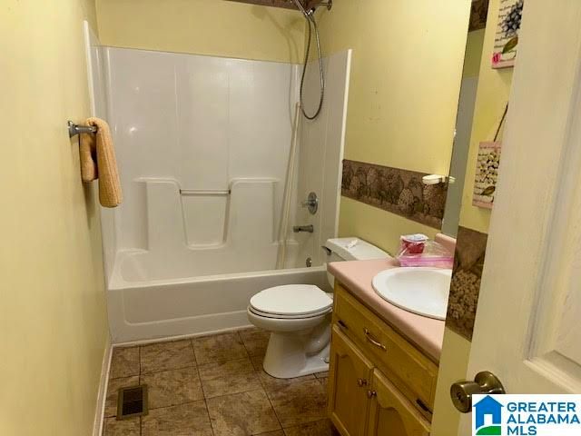 19985 EASTERN VALLEY ROAD, Woodstock, AL 35188