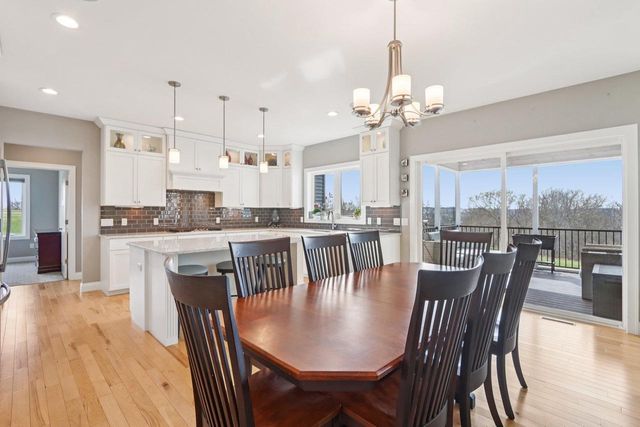 6211 Amethyst Drive, Waunakee, WI 53597