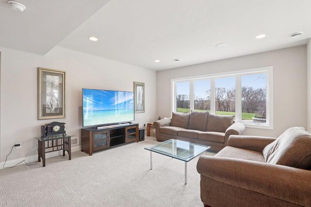 6211 Amethyst Drive, Waunakee, WI 53597