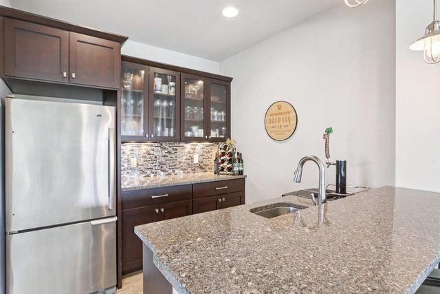 6211 Amethyst Drive, Waunakee, WI 53597