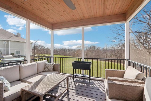 6211 Amethyst Drive, Waunakee, WI 53597