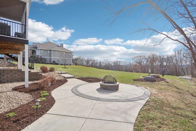6211 Amethyst Drive, Waunakee, WI 53597