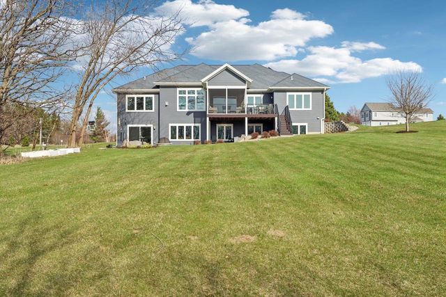 6211 Amethyst Drive, Waunakee, WI 53597
