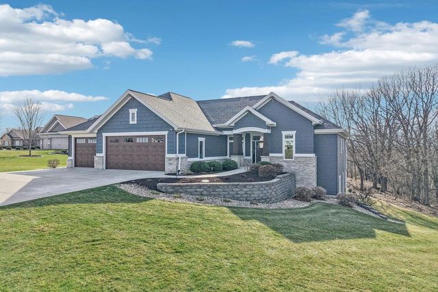 6211 Amethyst Drive, Waunakee, WI 53597
