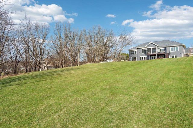 6211 Amethyst Drive, Waunakee, WI 53597