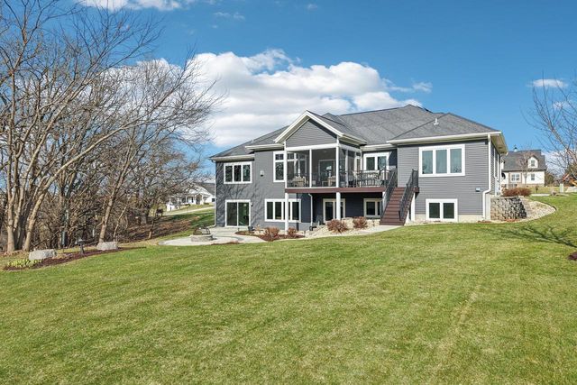 6211 Amethyst Drive, Waunakee, WI 53597