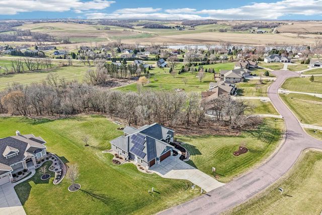 6211 Amethyst Drive, Waunakee, WI 53597