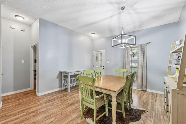 510 Maybrook DR, Buda, TX 78610