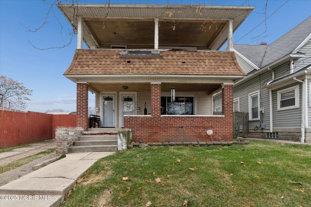 2927 Stickney Avenue, Toledo, OH 43608