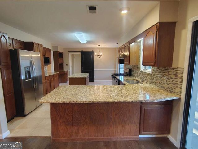 309 Picketts Crossing, Acworth, GA 30101