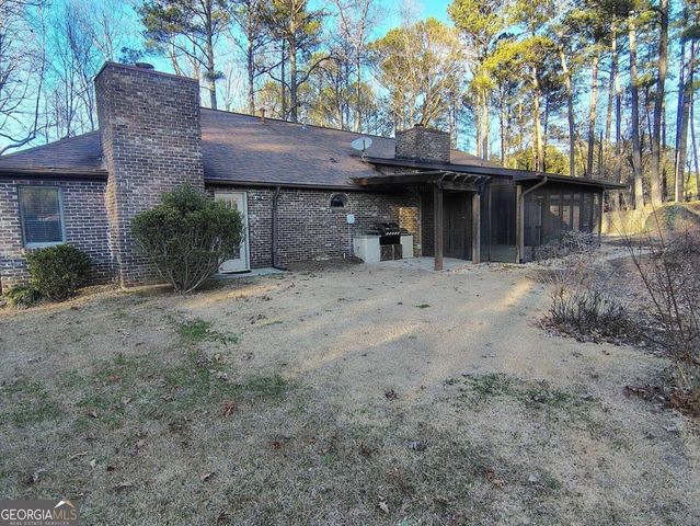 309 Picketts Crossing, Acworth, GA 30101