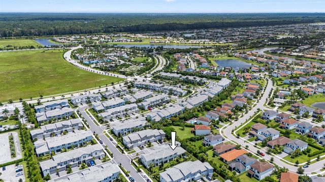 16412 Millenium Court, Westlake, FL 33470