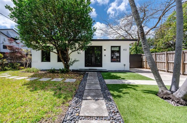 412 NW 41st St, Miami, FL 33127