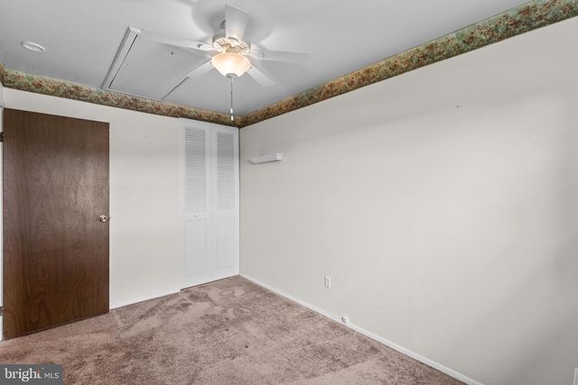 182 CLAREMONT DR, Seven Valleys, PA 17360