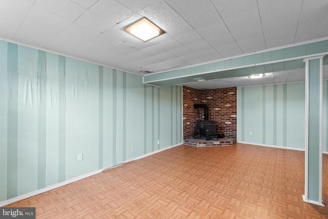 182 CLAREMONT DR, Seven Valleys, PA 17360