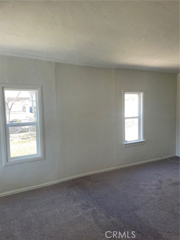 979 W Nicolet, Banning, CA 92220