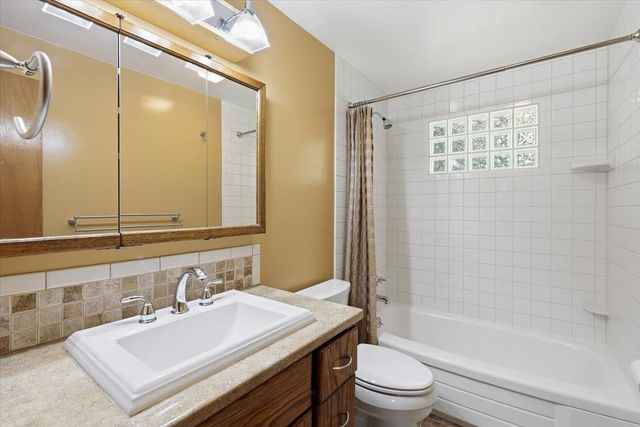 7205 N Country Homes Blvd, Spokane, WA 99208
