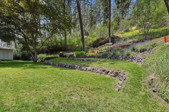 7205 N Country Homes Blvd, Spokane, WA 99208