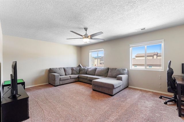 5838 EDDY Drive NE, Rio Rancho, NM 87144