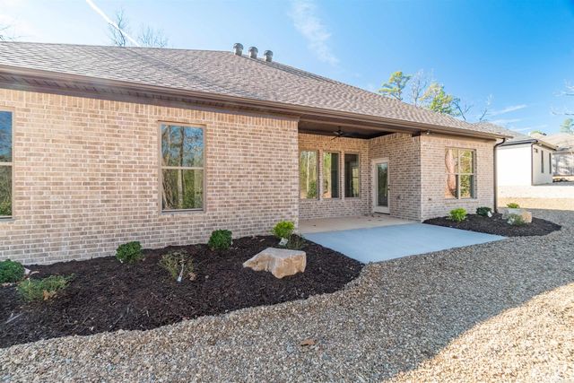 6 Acambaro Place, Hot Springs Village, AR 71909